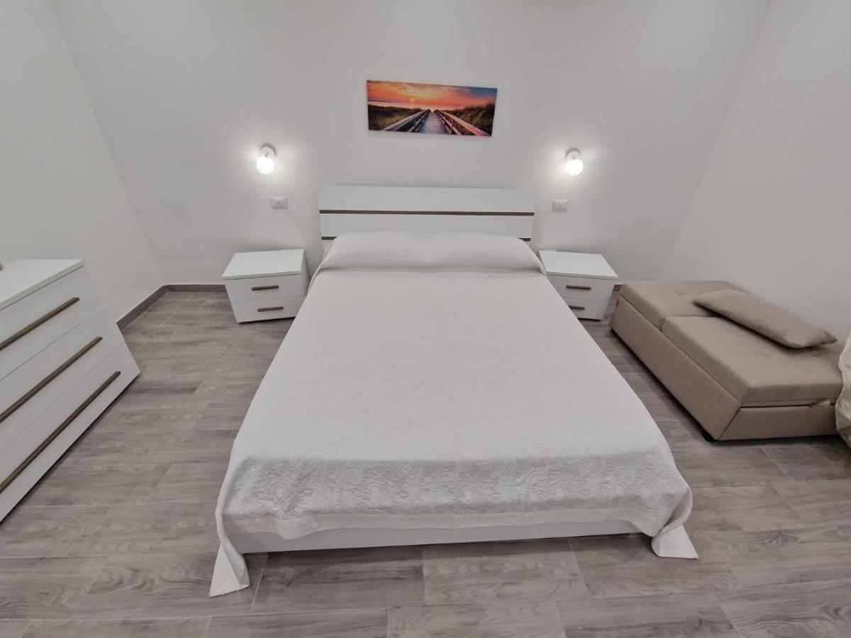 Hotel La Casa Di Teresa à Tarente Extérieur photo